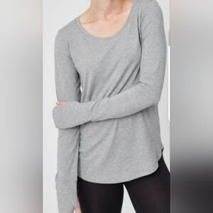 Lululemon Circadian Athletic  Medium Grey Long Sleeve Women's Top L